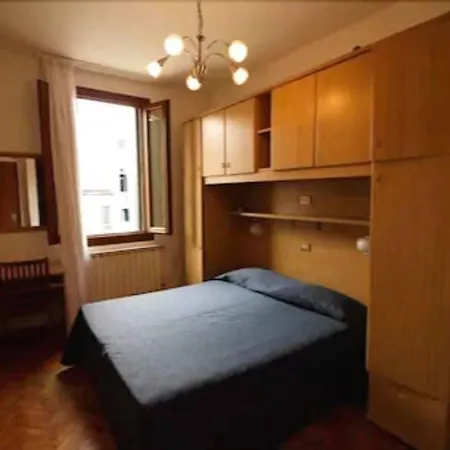 Dalla Mora فندق *