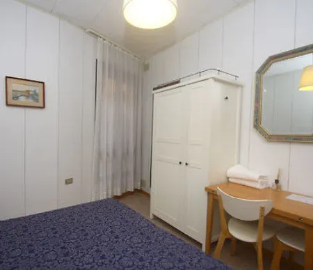 Dalla Mora * البندقية