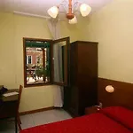 Dalla Mora Szálloda