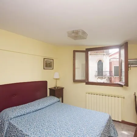 Dalla Mora Hotel *