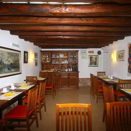 Ξενοδοχείο Dalla Mora *